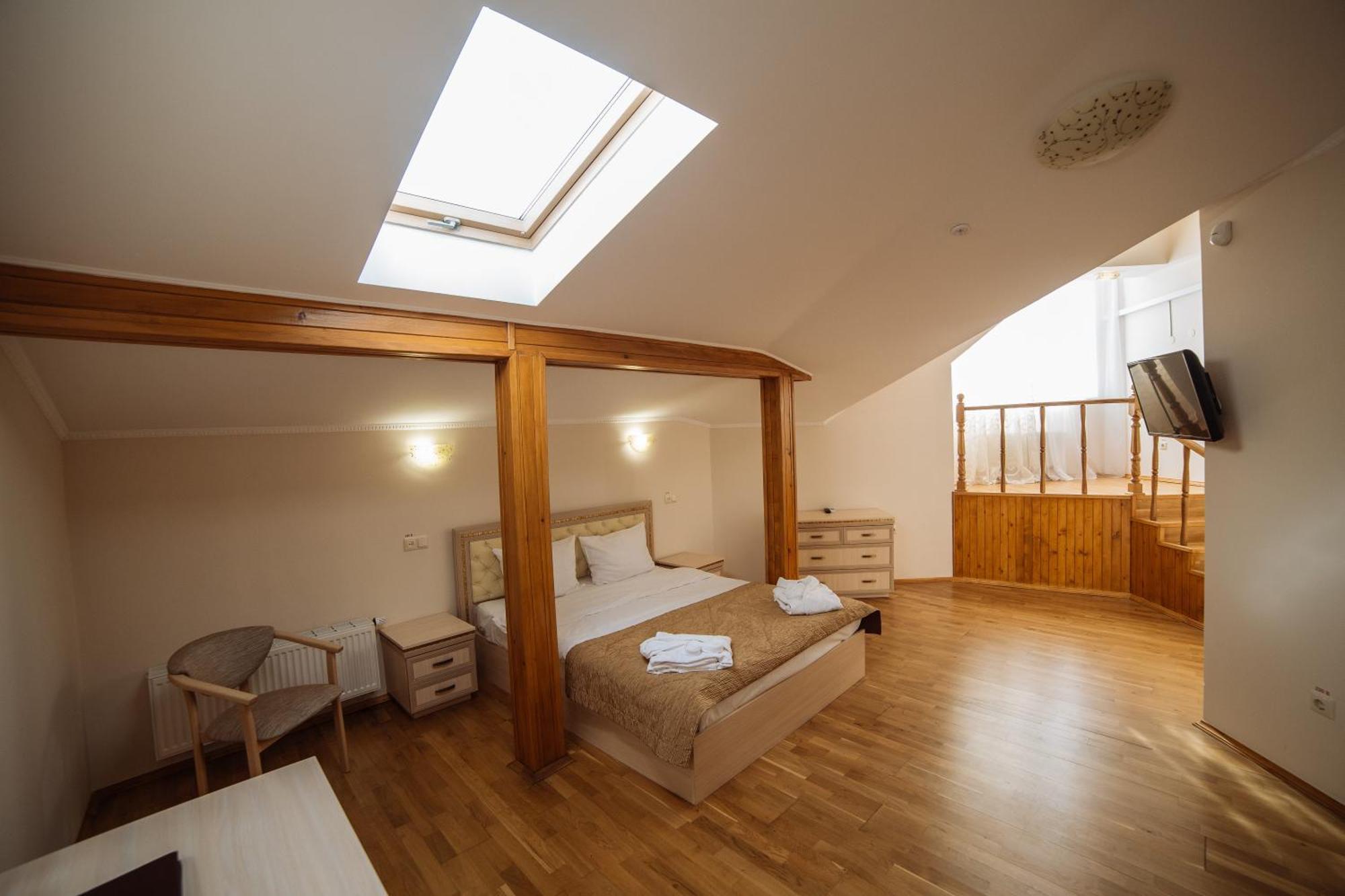 Svityaz Resort Truskavets Rom bilde