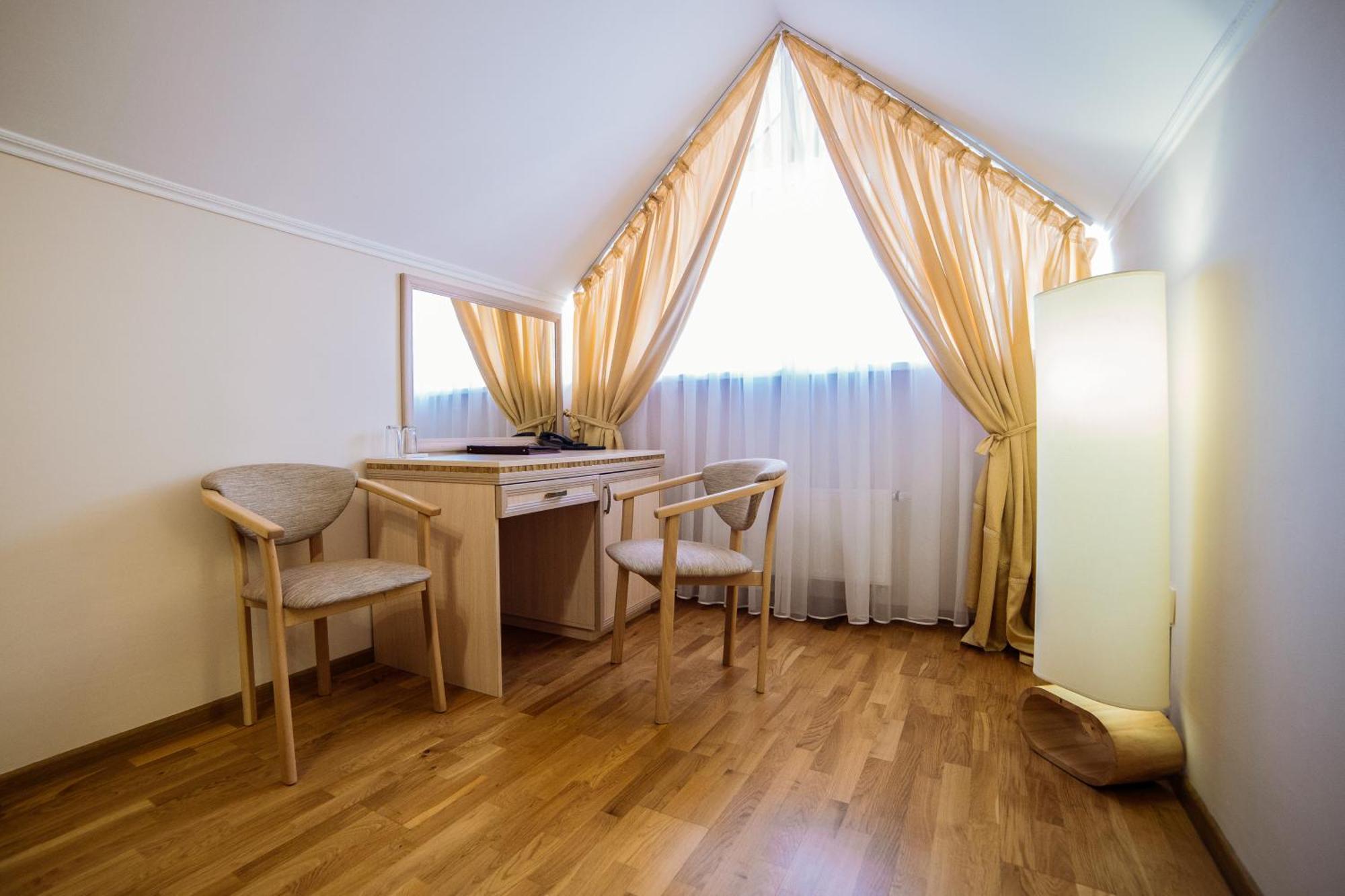 Svityaz Resort Truskavets Rom bilde