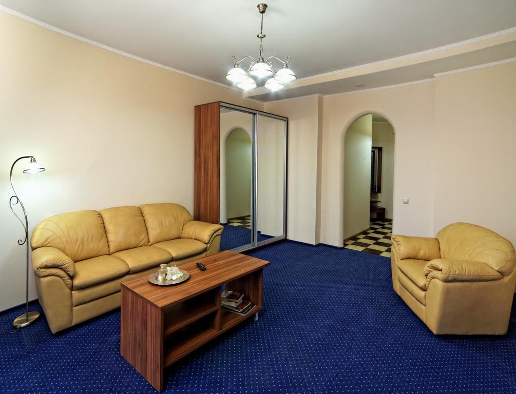 Svityaz Resort Truskavets Rom bilde