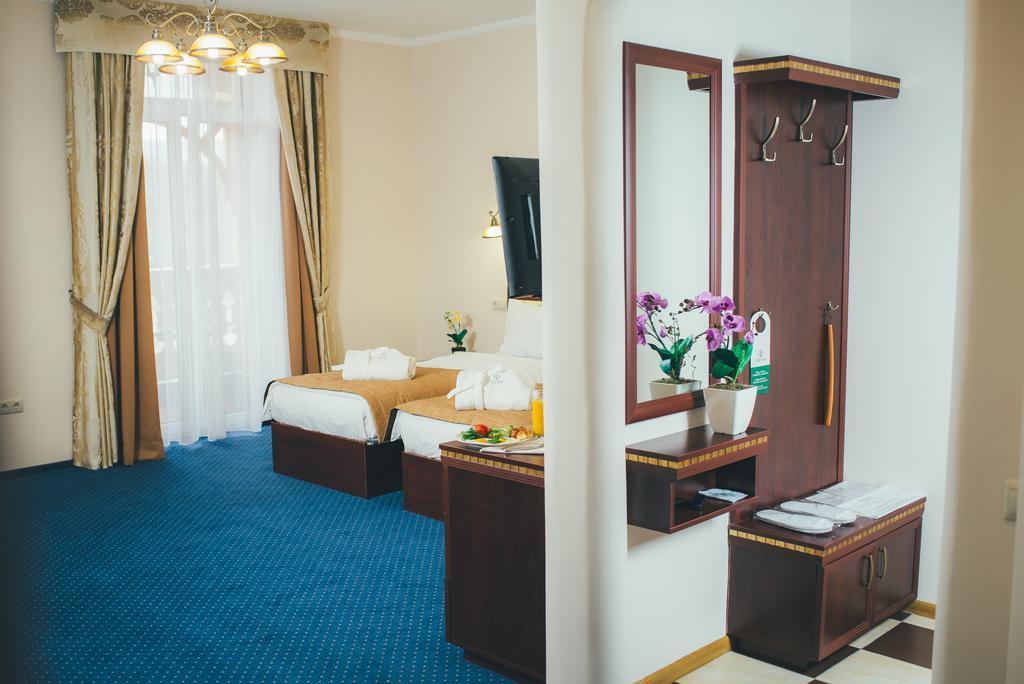 Svityaz Resort Truskavets Rom bilde